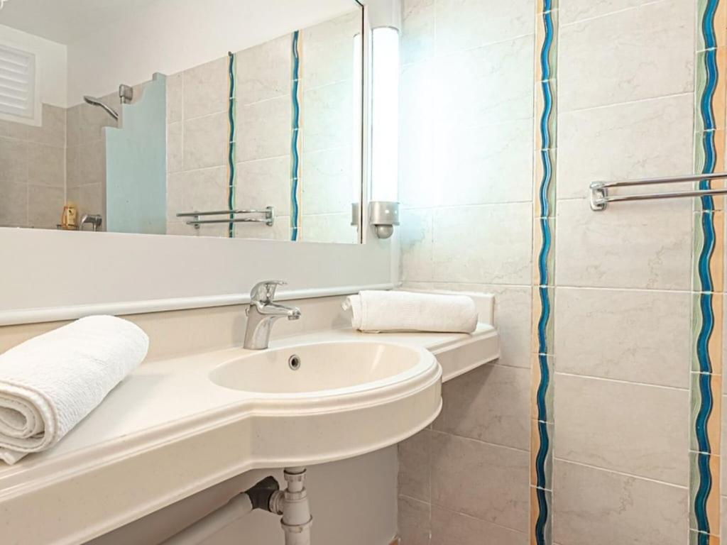 Studio Village Vacances,Vue Mer, Plage A 30M ,Wifi A Sainte Anne 외부 사진
