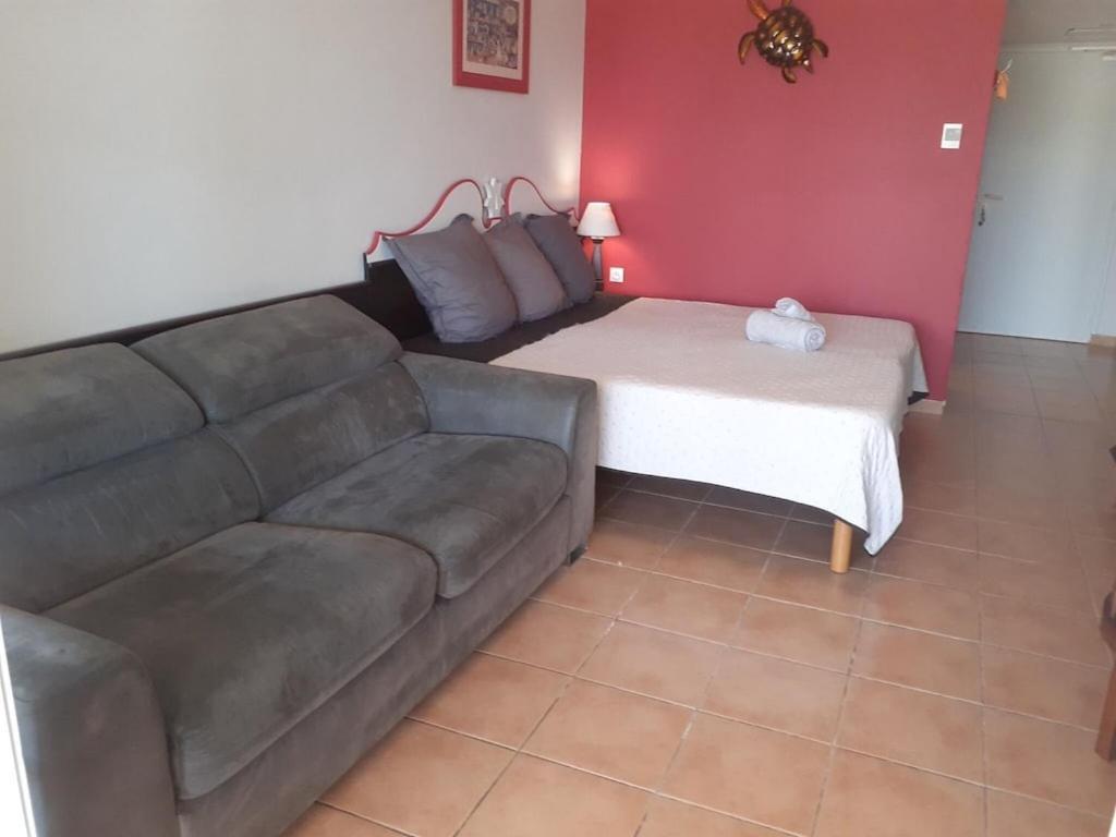 Studio Village Vacances,Vue Mer, Plage A 30M ,Wifi A Sainte Anne 외부 사진